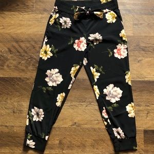 Floral Dress Pants 💐